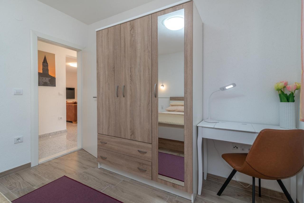 Apartment Gagula With Jacuzzi Τρογκίρ Εξωτερικό φωτογραφία