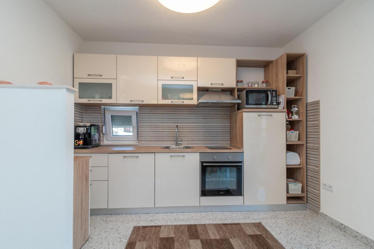 Apartment Gagula With Jacuzzi Τρογκίρ Εξωτερικό φωτογραφία