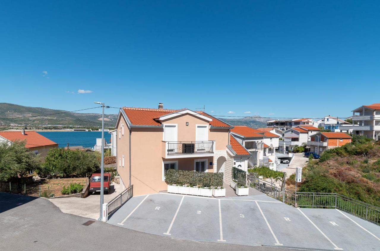 Apartment Gagula With Jacuzzi Τρογκίρ Εξωτερικό φωτογραφία